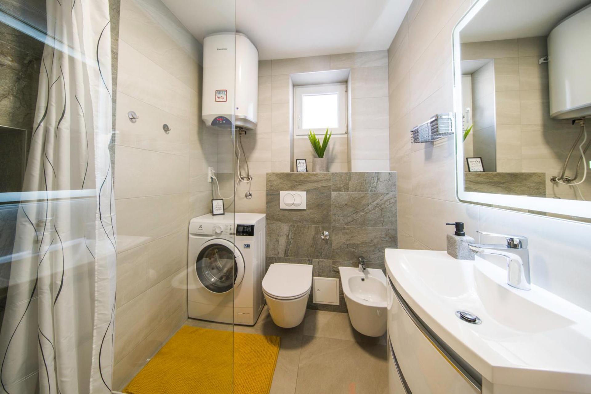 A-More Apartment Split Ngoại thất bức ảnh